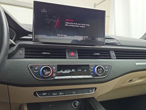 Used 2022 Audi A4 2.0T Premium w/ Convenience Package image 19