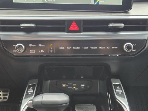 New 2026 Kia Sorento SX Prestige AWD/4WD image 16