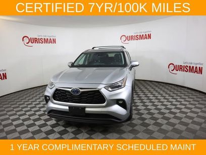 Used 2021 Toyota Highlander XLE