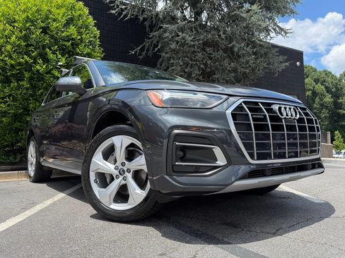 Used 2021 Audi Q5 2.0T Premium Plus w/ Premium Plus Package AWD/4WD image 8