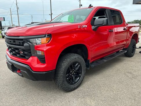 Used 2023 Chevrolet Silverado 1500 Custom Trail Boss AWD/4WD image 6