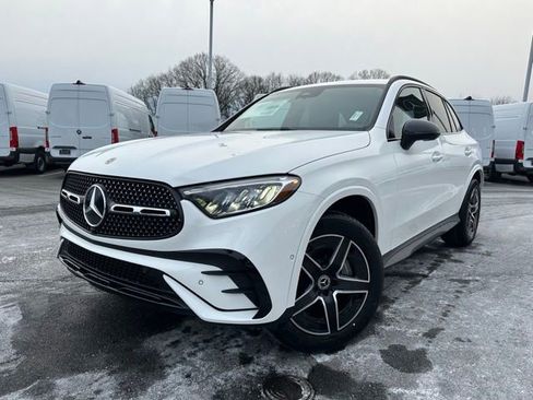 New 2026 Mercedes-Benz GLC 300 4MATIC image 3