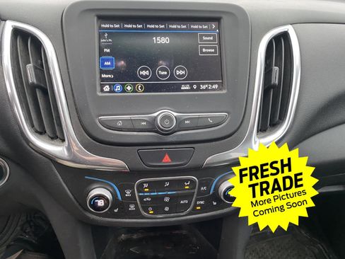 Used 2019 Chevrolet Equinox LT image 10