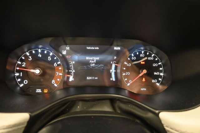 Used 2025 Jeep Compass Limited AWD/4WD image 15