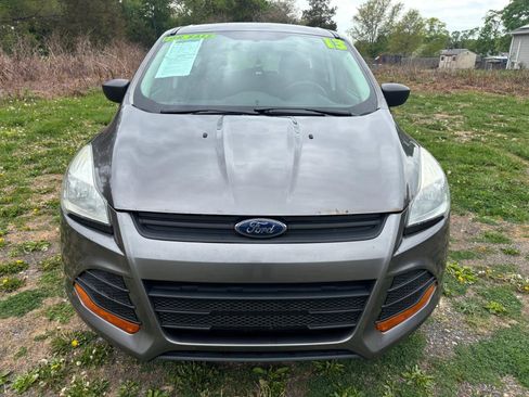 Used 2013 Ford Escape S FWD image 2