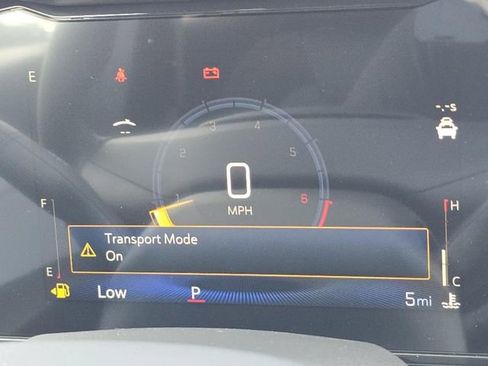 Certified 2025 Chevrolet Trax LT w/ Driver Confidence Package image 28