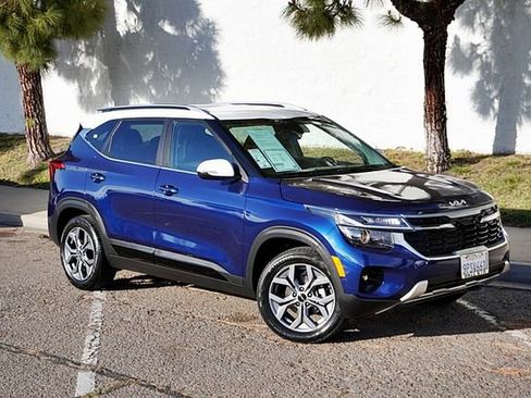 Certified 2024 Kia Seltos S FWD image 1