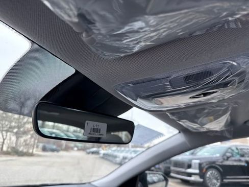 New 2026 Hyundai Elantra Limited image 30