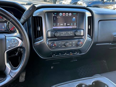 Used 2018 Chevrolet Silverado 1500 LT w/ All Star Edition image 6