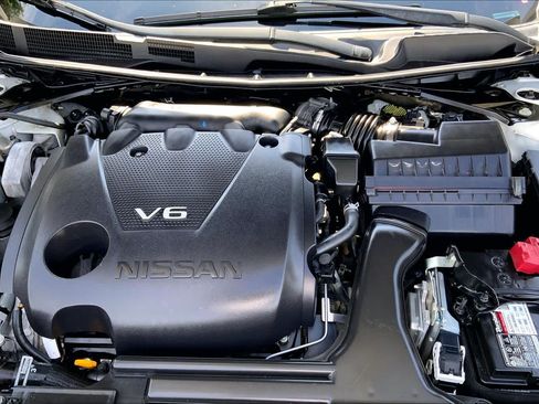 Used 2019 Nissan Maxima Platinum FWD image 29