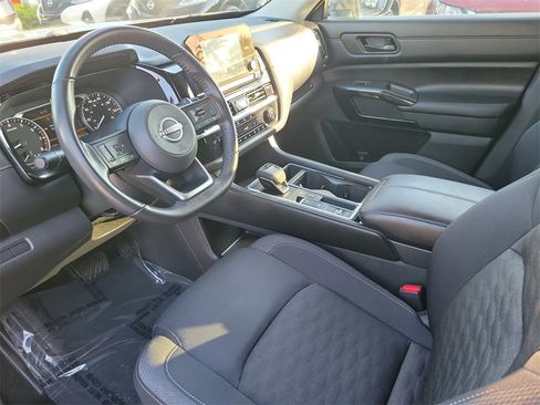 Certified 2024 Nissan Pathfinder SV w/ Black Appearance Package image 14