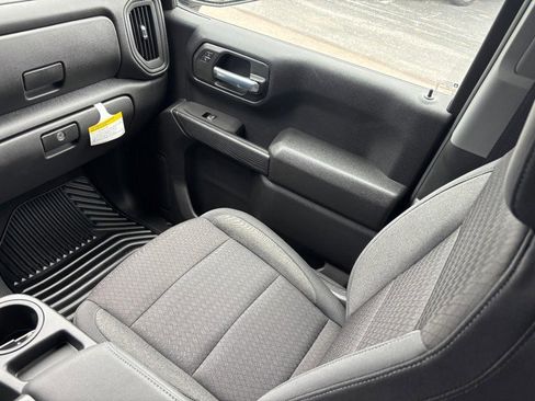 New 2025 Chevrolet Silverado 1500 Custom image 37