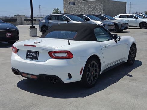 Used 2017 FIAT 124 Spider Abarth RWD image 5