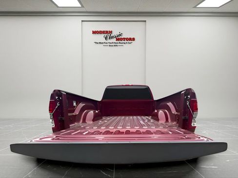 Used 2022 RAM 2500 Big Horn w/ Night Edition image 9