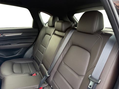 New 2025 MAZDA CX-5 Signature image 16