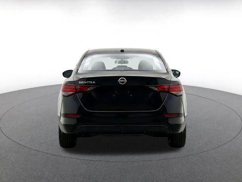 Used 2025 Nissan Sentra SV FWD image 6