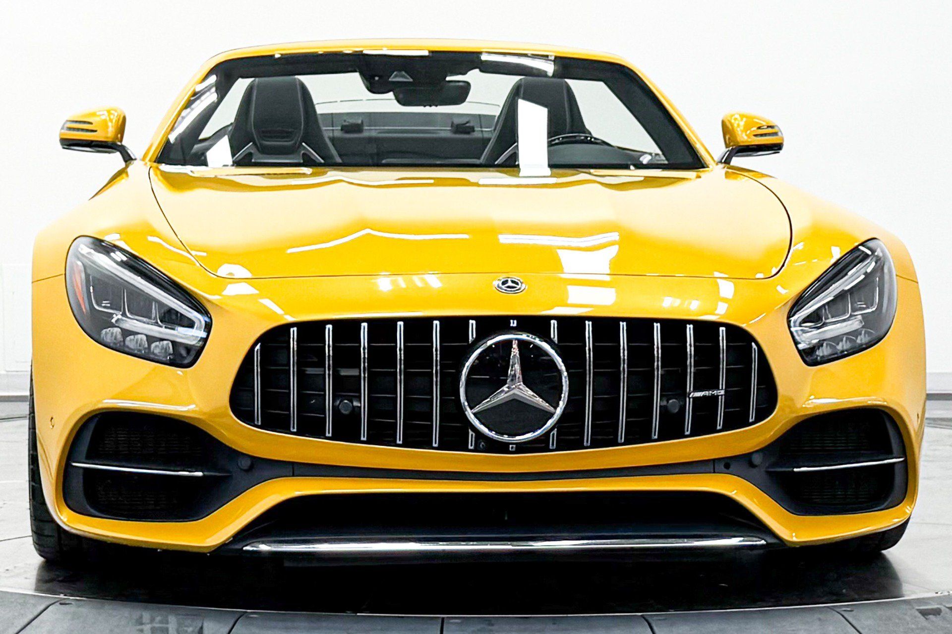 Used 2020 Mercedes-Benz AMG GT C image 4