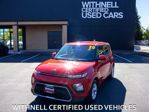 Used 2020 Kia Soul S FWD image 1