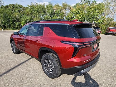 New 2026 Chevrolet Traverse LT w/ Driver Confidence Package image 6