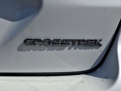 Used 2024 Subaru Crosstrek 2.5i Limited w/ Crosstrek Mirror Package AWD/4WD image 10