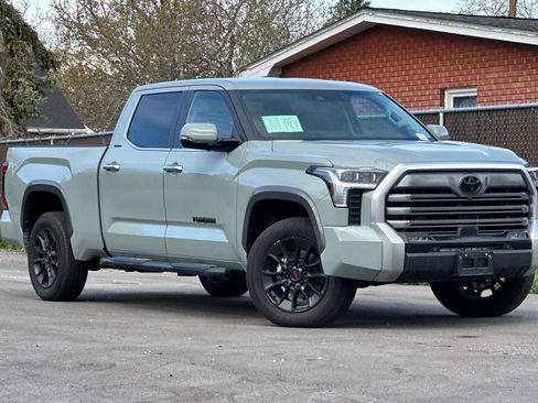 Used 2024 Toyota Tundra Limited image 2