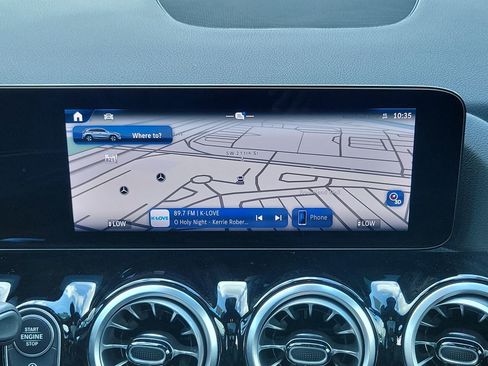 Certified 2025 Mercedes-Benz GLA 250 image 17