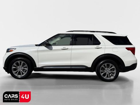 Used 2022 Ford Explorer XLT w/ Equipment Group 202A AWD/4WD image 4