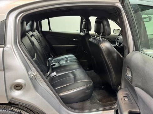 Used 2014 Chrysler 200 Limited image 20