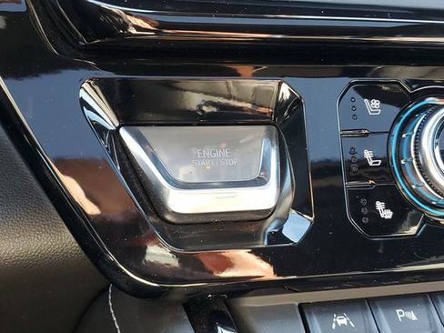 Certified 2025 GMC Sierra 1500 AT4X AWD/4WD image 23