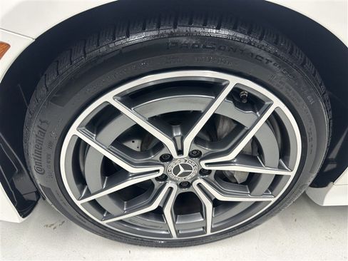 Used 2021 Mercedes-Benz E 450 4MATIC Cabriolet image 19