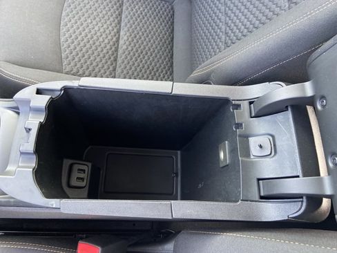 Used 2021 GMC Terrain SLE w/ Driver Convenience Package FWD image 41