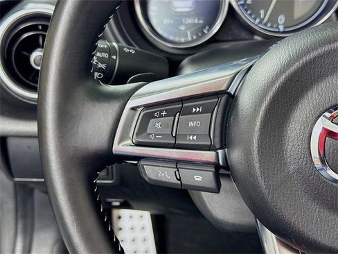 Used 2024 MAZDA MX-5 Miata Grand Touring w/ Weather Package image 16
