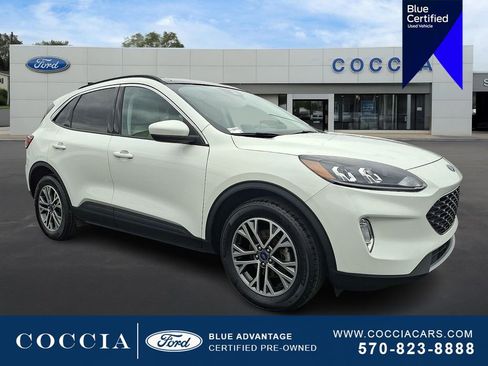 Certified 2022 Ford Escape SEL w/ Technology Package image 3