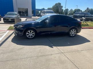 Used 2016 MAZDA MAZDA3 i Sport FWD video 1