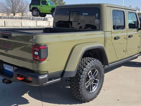 New 2026 Jeep Gladiator Mojave AWD/4WD image 6