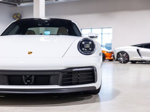 Used 2021 Porsche 911 Carrera S RWD image 20