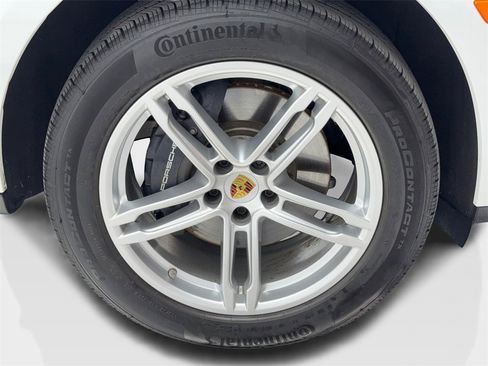 Used 2025 Porsche Macan Turbo image 52