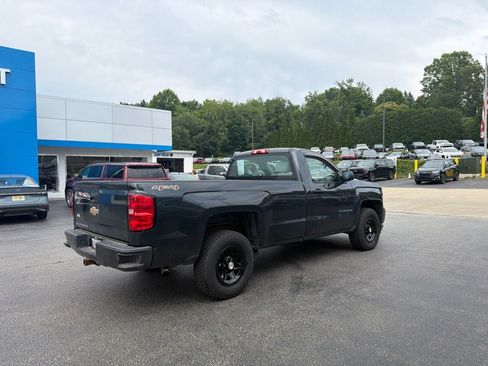 Used 2017 Chevrolet Silverado 1500 W/T w/ Trailering Package AWD/4WD image 3