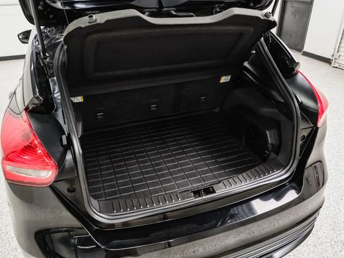 Used 2016 Ford Focus ST w/ Equipment Group 402A image 63