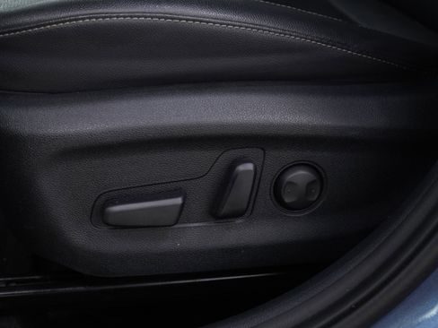 Used 2022 Kia Niro Touring Special Edition image 28