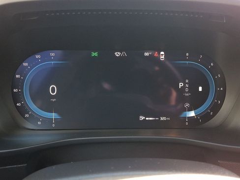 Certified 2024 Volvo XC40 B5 Core image 20