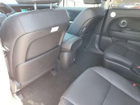 New 2026 Hyundai Palisade SEL Premium FWD image 15