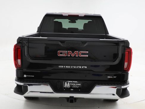 Used 2025 GMC Sierra 1500 SLT AWD/4WD image 8