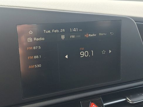 New 2026 Kia Niro LX image 11