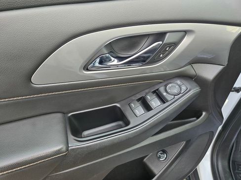 Used 2019 Chevrolet Traverse LT AWD/4WD image 36