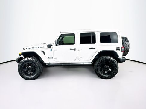 Used 2022 Jeep Wrangler Unlimited Rubicon 4xe w/ Cold Weather Group AWD/4WD image 4
