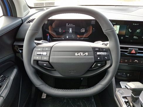 New 2026 Kia Sportage EX AWD/4WD image 15