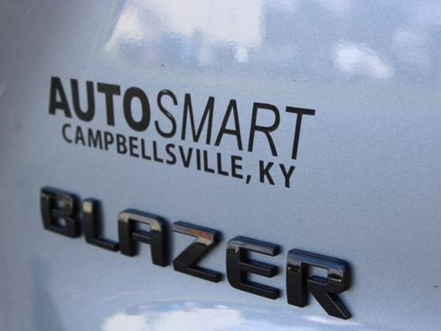 Used 2025 Chevrolet Blazer RS FWD image 6