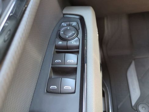 Used 2025 Chevrolet Silverado 1500 ZR2 w/ Technology Package AWD/4WD image 24