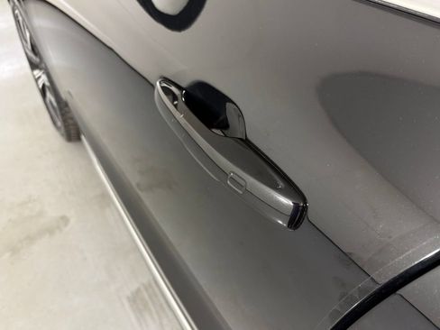 Used 2022 Volvo XC60 B6 Inscription w/ Advanced Package image 12